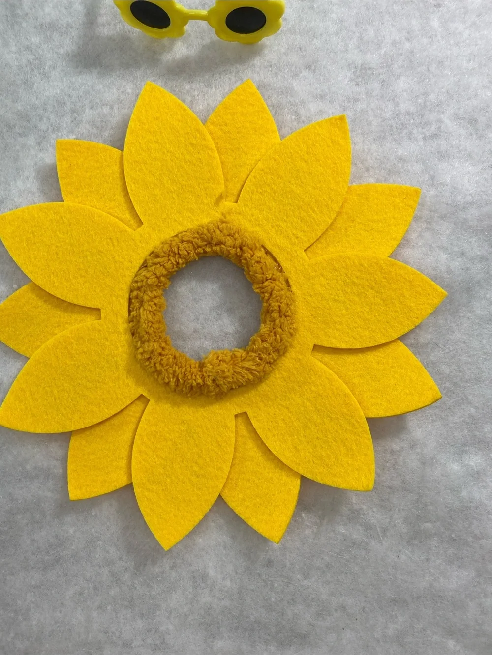 Small pet like small Sunflower Costume Set with Green Tutu and Yellow Sunglasses